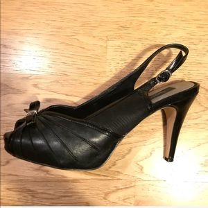 WHBM Date night pumps